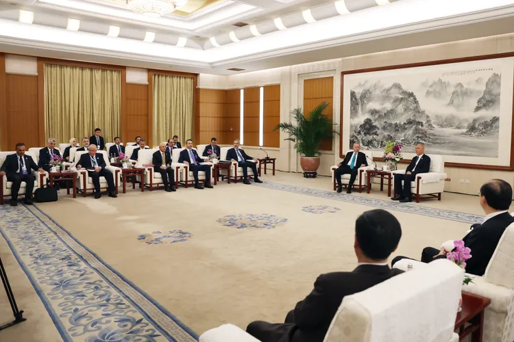 Cumhurbaşkanı Erdoğan’dan Çin’de diplomasi trafiğine devam