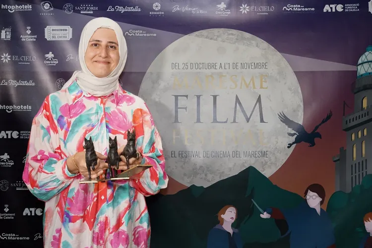 İspanya’dan ‘Gülizar’a üç ödül