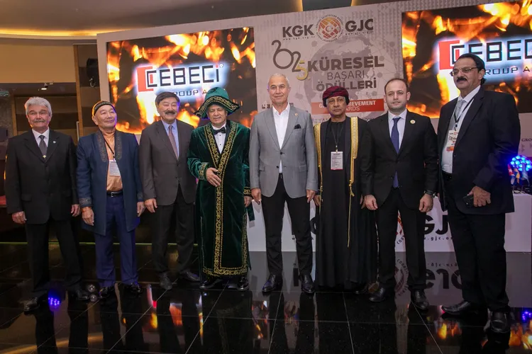 Küresel Gazeteciler Konseyi’nden uluslararası basın diplomasisi buluşması… Basın diplomasisinin kalbi Alanya’da attı